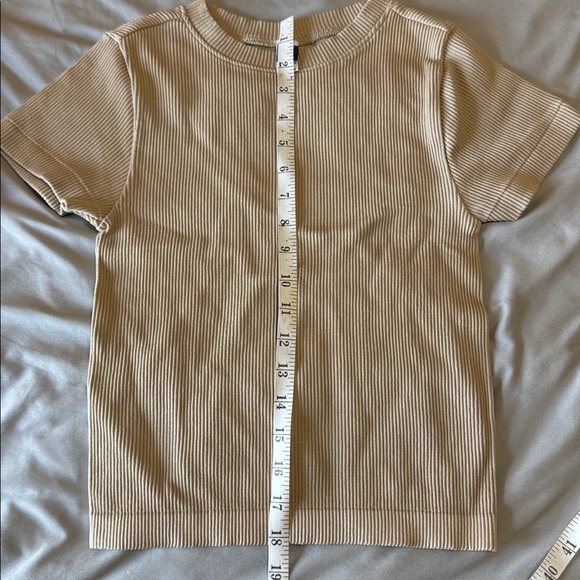 Old Navy Ribbed Tees - Picture 4 of 4